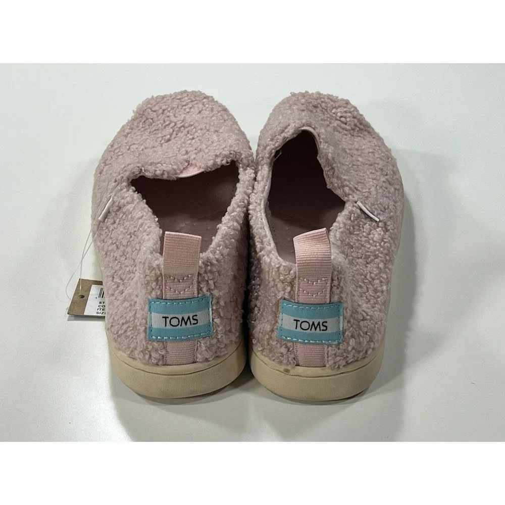 NWT TOMS Youth 3.5Y Alpargata Cloudy Pink Fuzzy Faux‎ Shearling Shoes [10018675]